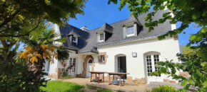 Maison avec WIFI, jardin clos à TREGASTEL - Réf 464